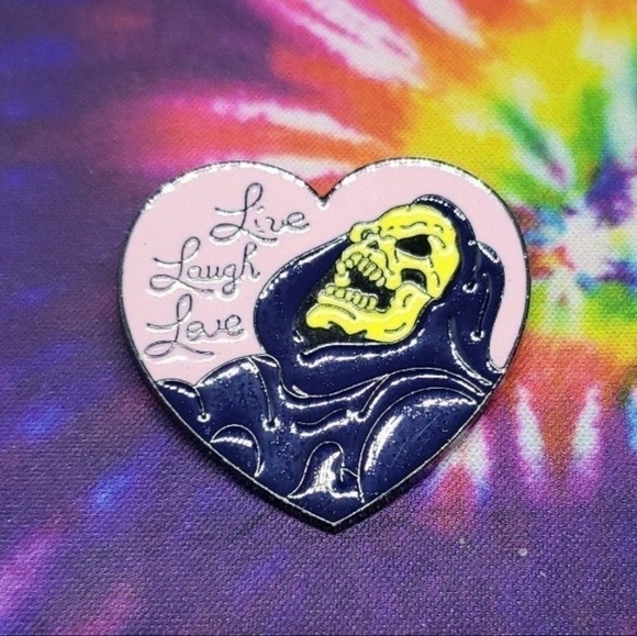 LIVE Laugh Love Skeletor Masters of the Universe Enamel Pin Brooch - Picture 2 of 4